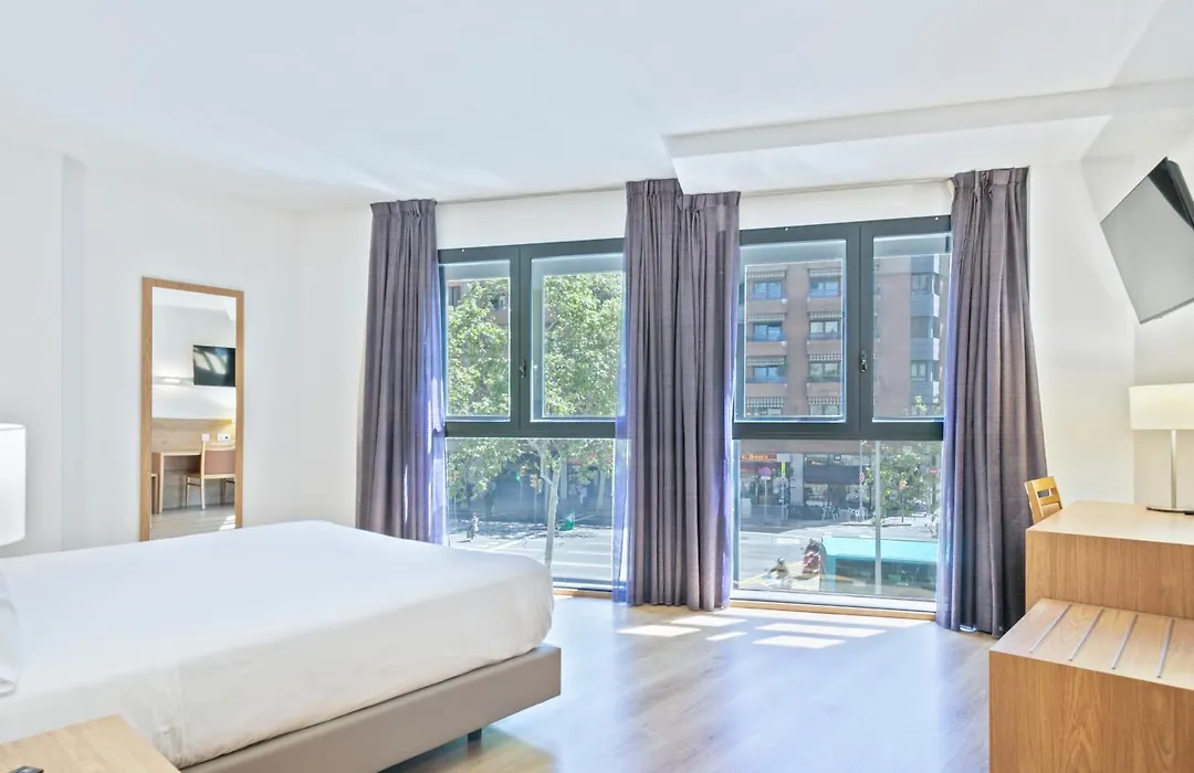 Hotel Acta Azul Barcelona-1